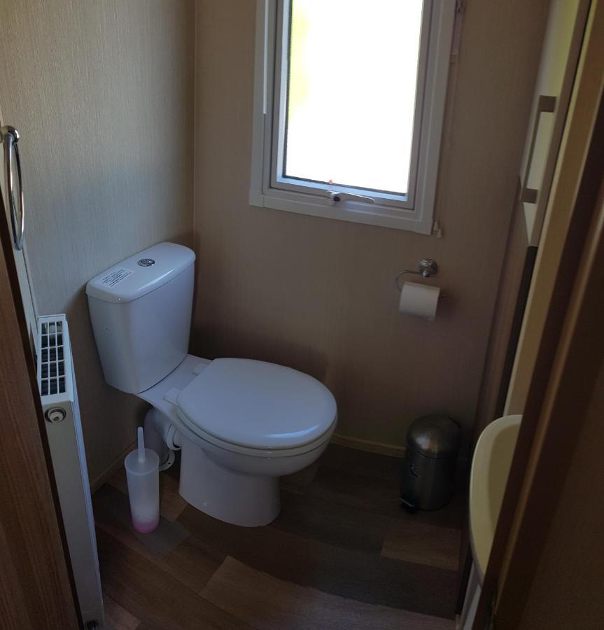 Kingsley Vale Villa Selsey Buitenkant foto